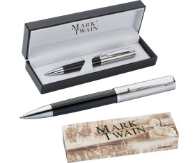 Mark Twain ball pen acrylic box